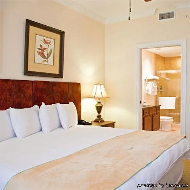 Emerald Greens Condo Resort Тампа Апартаменты